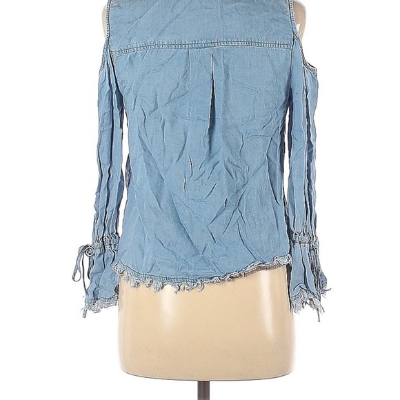 Splendid cold shoulders button down shirt blue chambray denim frayed edges M - Picture 5 of 14